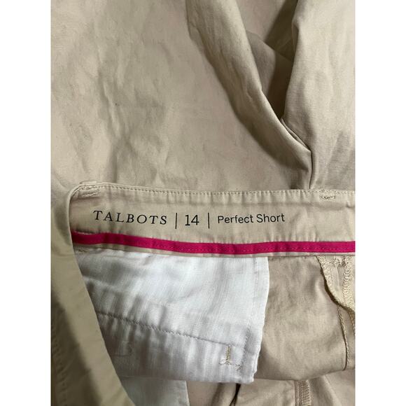 Talbots Womens The Perfect Short Khaki Chino Shorts Size 14 - Picture 6 of 6
